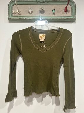 Soul Revival Olive Green Long-Sleeve studded V-Neck Thermal Top medium retro